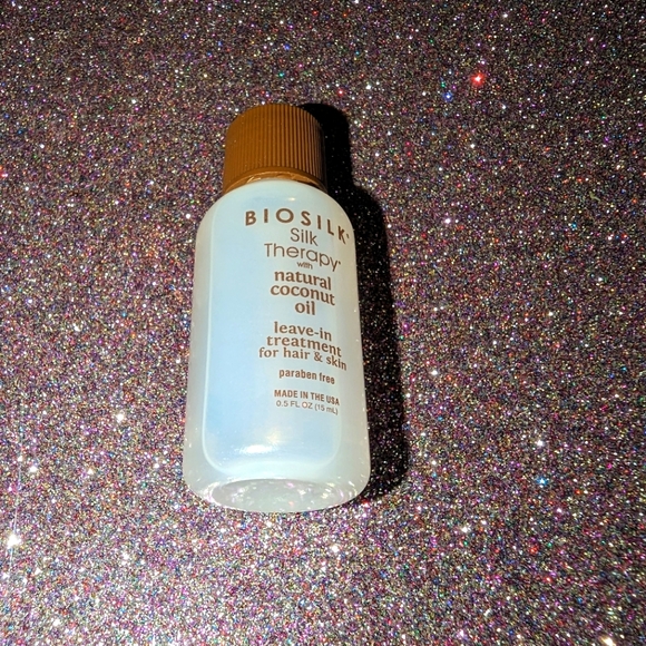 Silk Therapy with Organic Coconut Oil Leave In Treatment Hair & Skin - Picture 1 of 3